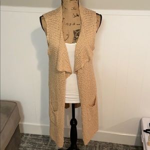 Long Sleeveless Cardigan in Light Tan NWOT